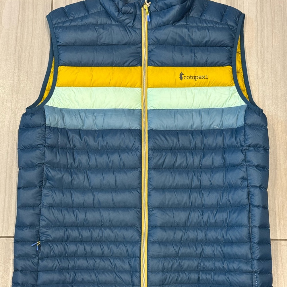 Cotopaxi Mens XXL Fuego Down Vest - NWT
